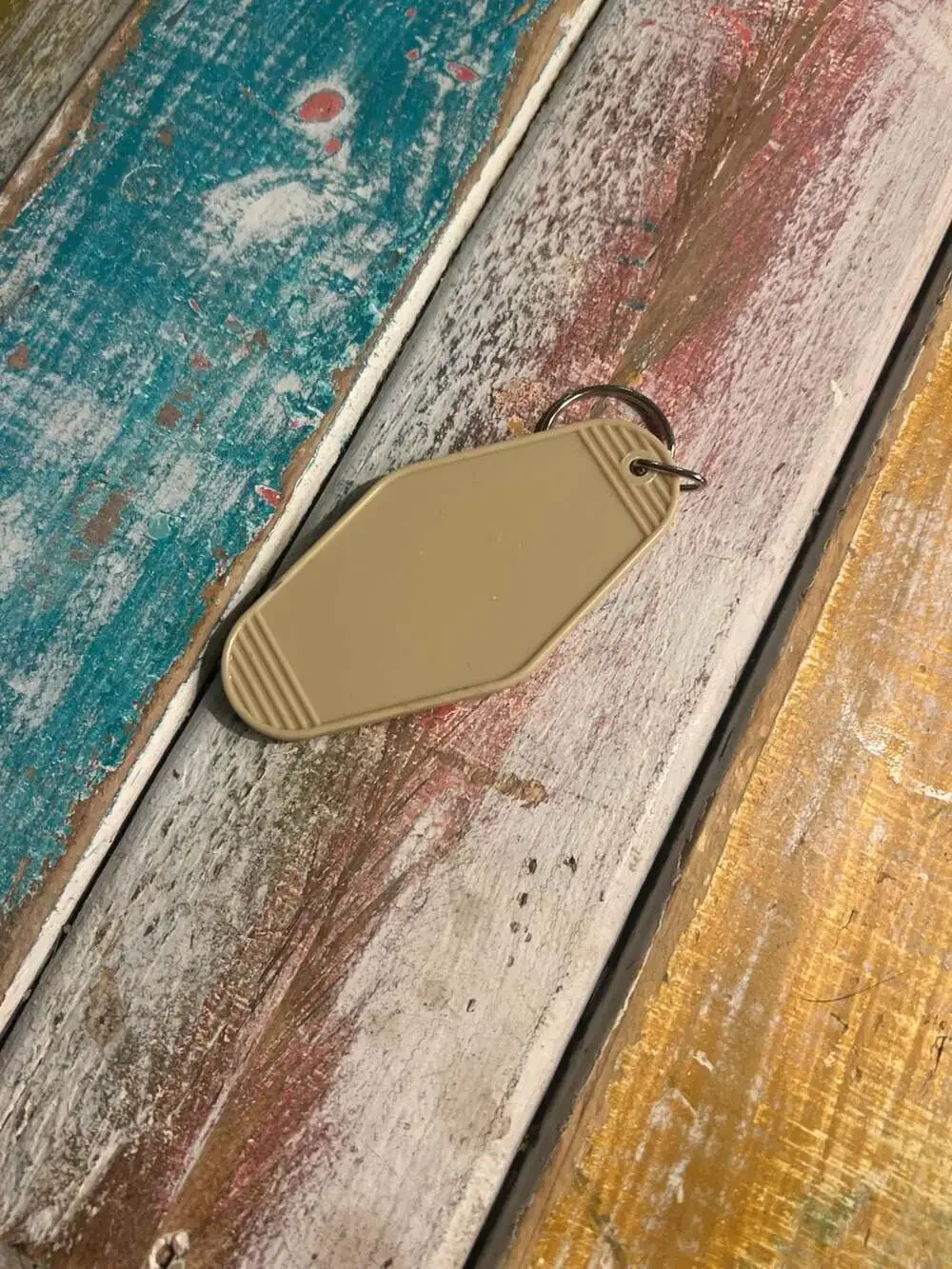 Jeweled Motel Keychains, Bougie Keyring,
